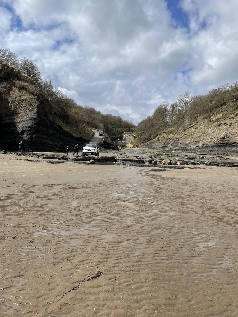 ⁦@BadParkingNcle⁩ next level entitlement boggle hole north Yorkshire