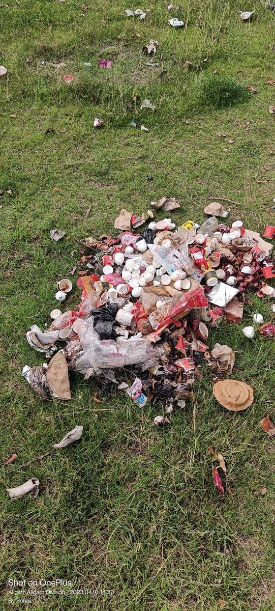 sohail1390's tweet photo. The condition is S.S HALL (north), the provost is failed to take this garbage serious, students are suffering of diseases caused by this garbage from this garbage ,hall is in worst condition,such a inefficient provost ??
#amu
#Amupro
#amuvc
#HRD
#mhrd
#Ministryofhealth https://t.co/cZja6ovXvD