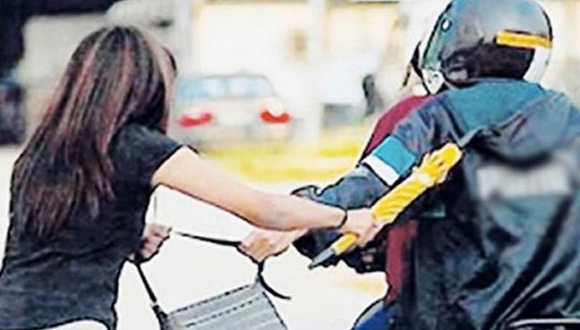KashanKazmi2's tweet photo. #i14_not_safe
@CDAthecapital @dcislamabad 
#Islamabad #Police https://t.co/hoIbeqEsuj