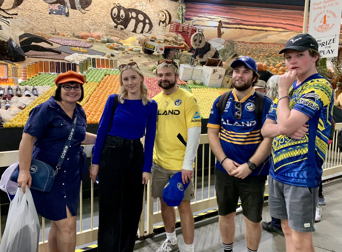 Just_Mel2's tweet image. Sydney Easter show and the footy… a pretty ordinary win.. but a win is a win #eastershow