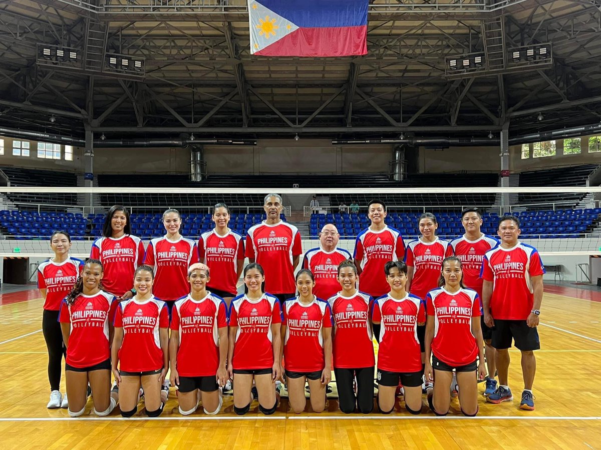 QueenJGOfficial's tweet photo. Our Philippine Women's Volleyball Team https://t.co/bvAm9cP4Sn