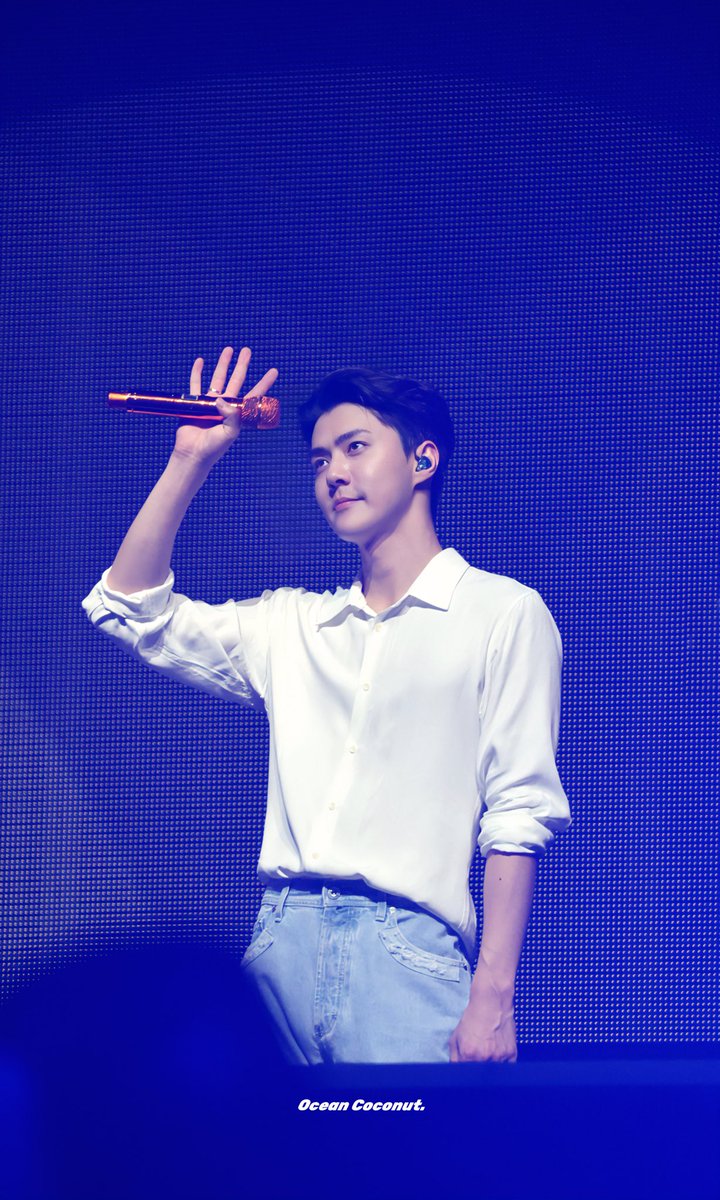 oceancoconut_'s tweet photo. 20230409  👋🏻👀
EXO FANMEETING “EXO’ CLOCK” 
#SEHUN #세훈 #EXOCLOCK_D2 https://t.co/6R6thNSmXM