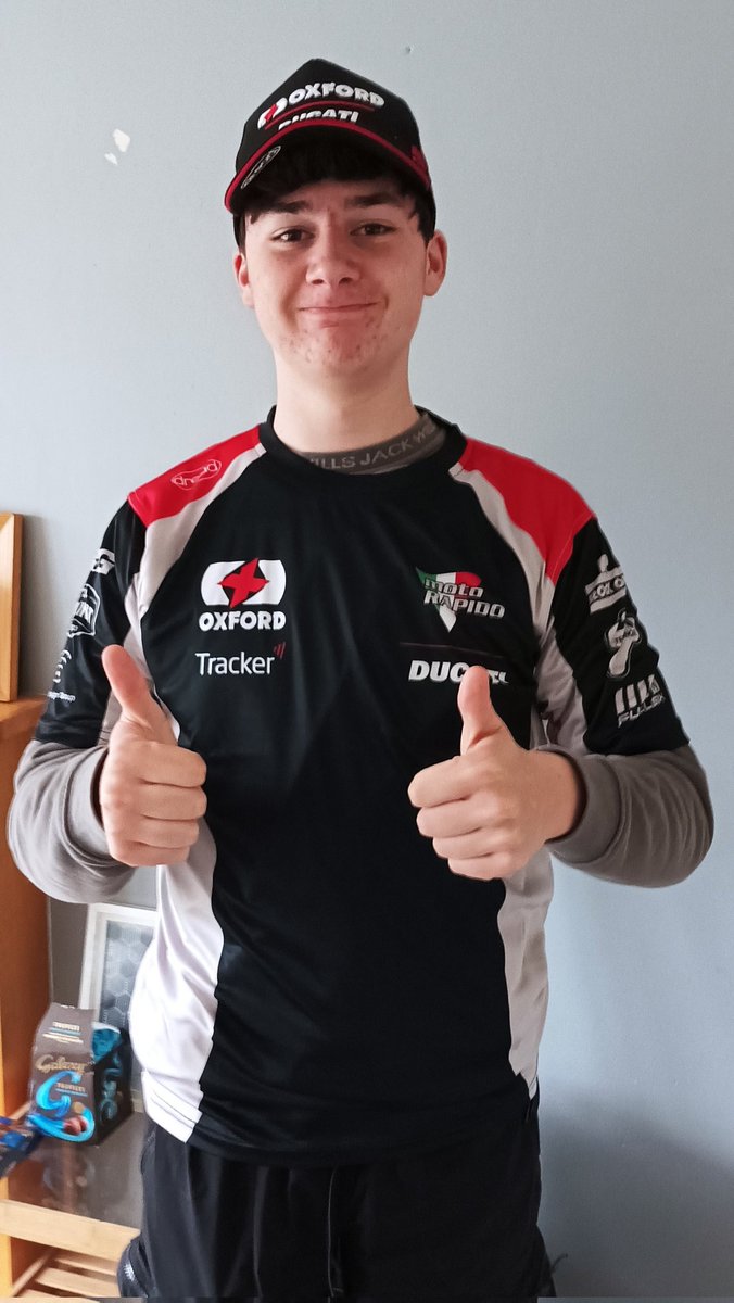 Posh Ram tweet media