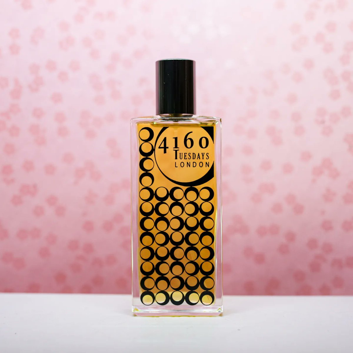 Cherry Who? Parfum. Inspired by Seoul, made in Hammersmith. 
4160tuesdays.com/4160tuesdayssc…
#perfume #MadeInLondon