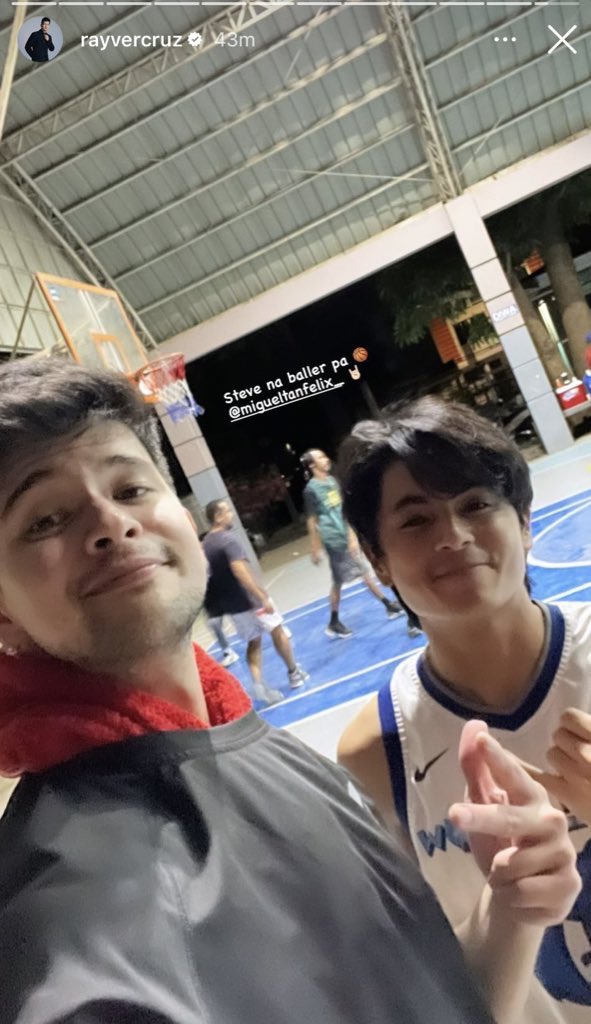 JK_97NOCHU's tweet photo. #RayVerCruz and #MiguelTanFelix sana manood yung mga partners nyo 🤭❤️🤎 #YsaGuel https://t.co/EDPClKTaOm