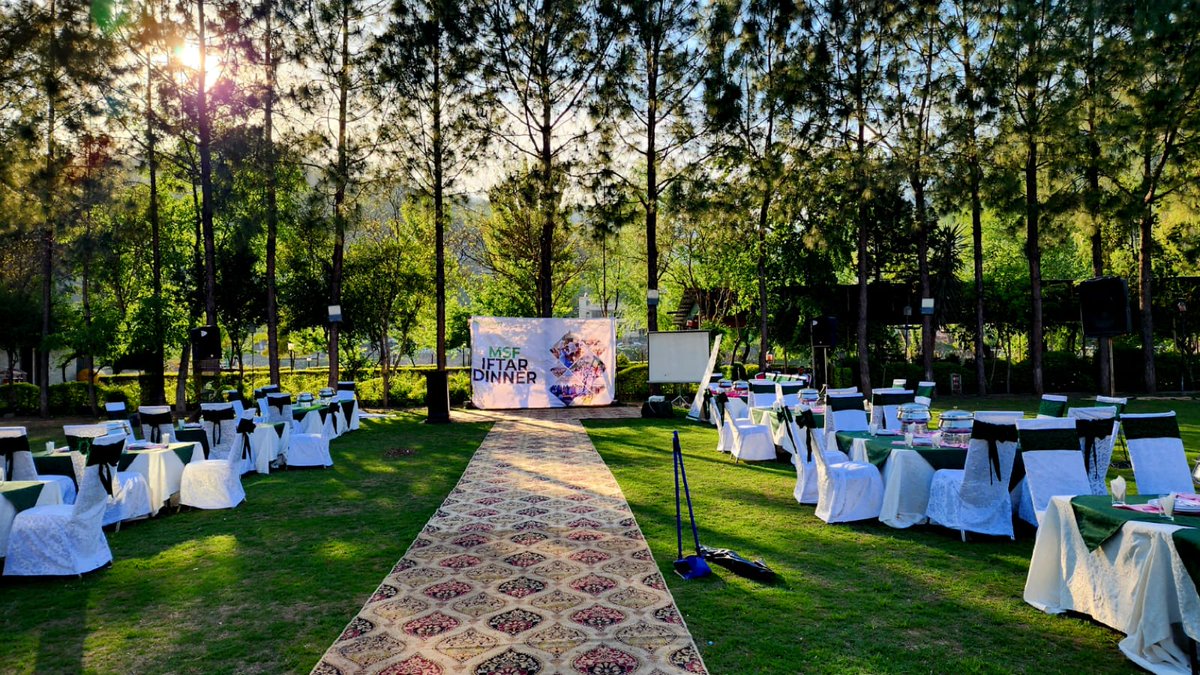 Iwrites313's tweet image. All set for Kashmir... the journey of Education for All especially our daughters #ZAtalks
پڑھے گی بیٹی، بڑھے گا پاکستان!
A Million Smiles for all.. across Pakistan!