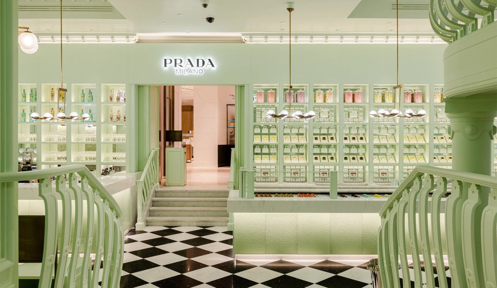 Prada Caffè at Harrods
Following on from the Dior Café and Louis Vuitton pop-ups, Harrods has now opened the Prada Caffè. Until the end of the year, guests can enjoy breakfast, lunch, dinner &amp; aperitivi in the café’s chic mint green interiors &amp; black-and-white chequered flooring.