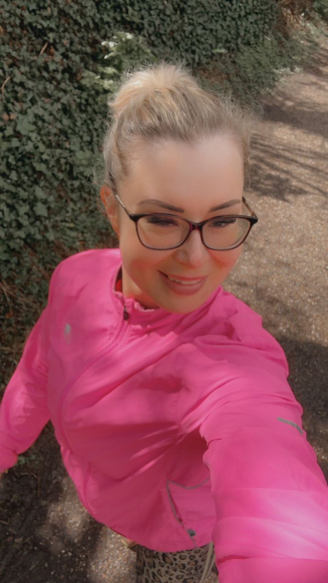 MawCal's tweet photo. Just a little windy out today 💨 🥵 https://t.co/J34jIViGu8