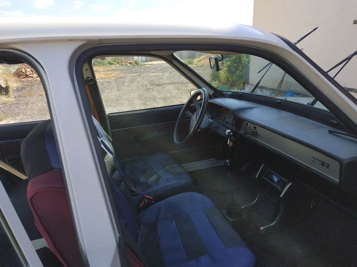 SoniaSn55526083's tweet photo. Buenos días.

El amigo de un amigo nuestro vende este precioso Renault 12.

Esta al día de todo. 

Pide 600 euros ( precio no negociable y tampoco se cambia por otro vehículo.). 

Interesados poneros en contacto conmigo. Gracias. https://t.co/V3DOtvTrai