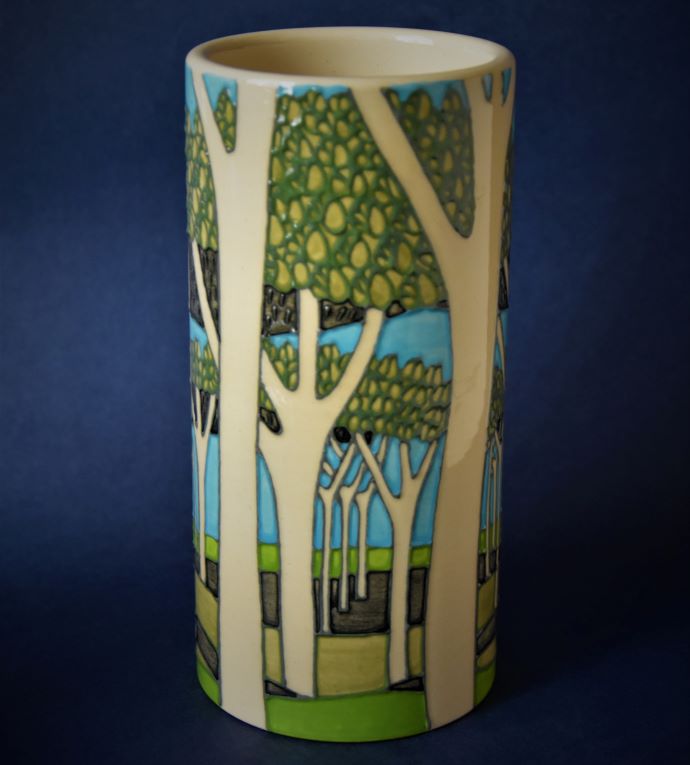 bwthornton's tweet photo. Dennis Chinaworks Umbrella Pine 7" Spill Vase Sally Tuffin
#DennisChinaworks #UmbrellaPine #ceramics #art #Stratford #Warwickshire
https://t.co/sVx53VFv5O https://t.co/XtaLG7ETcO