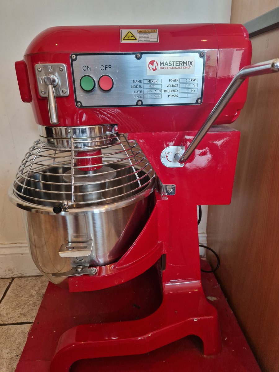 EpiMicrobakery's tweet photo. For sale 20litre 3 speed prof planetary mixer with dough hook paddle , whisk &amp; safety cage £450 ono collection only. Dm for additional details https://t.co/SMy5XYtV9t