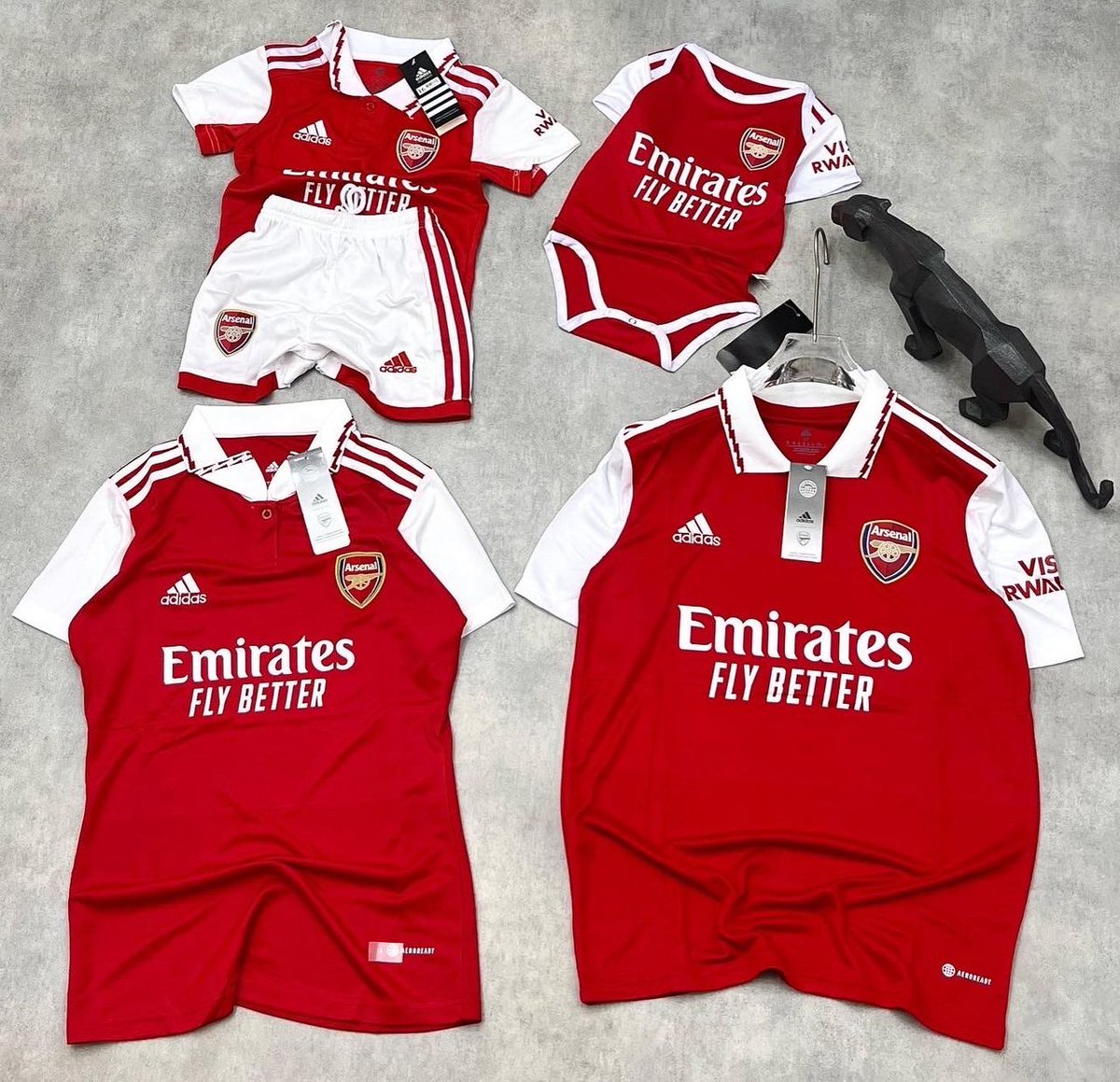 ConvertOdds's tweet image. Everyone is saying it is impossible because of yesterday result.

If Arsenal wins the EPL Title..

I would be giving out 20 Arsenal Jersey to those who RT this Tweet...