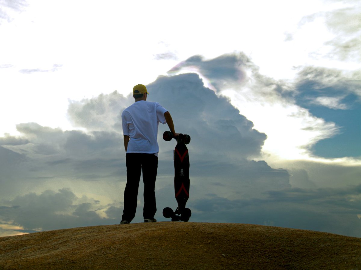 UditerB's tweet photo. Conquer any peak with Uditer electric skateboard! ⚡️🏂
https://t.co/tptsjEsqOX👈
#uditer #uditerboard #electricskateboard #mountainview #adventuretime #esk8 #electriclongboard #skateboard #longboard #skatelife #skateboarding #eboarding #electricvehicle #greenmobility https://t.co/ZfKm0Ez8SI