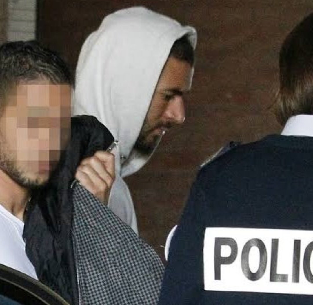 Mahito_Tomura's tweet image. Suárez à 28 ans     Benzema à 28 ans