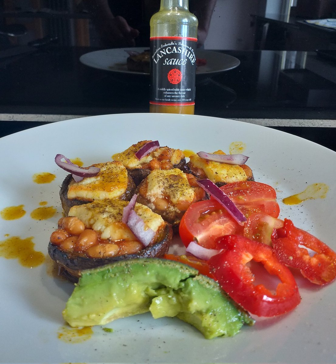 Oven baked Mushrooms with Beans topped with Crumbly Lancashire Cheese, and a Shake of L.S 😋 #LANCASHIRE #cheese #beans #sauce #foodoftwitter <a href="/DinnerWithBeans/">Dinner with Beans 🍽️</a>