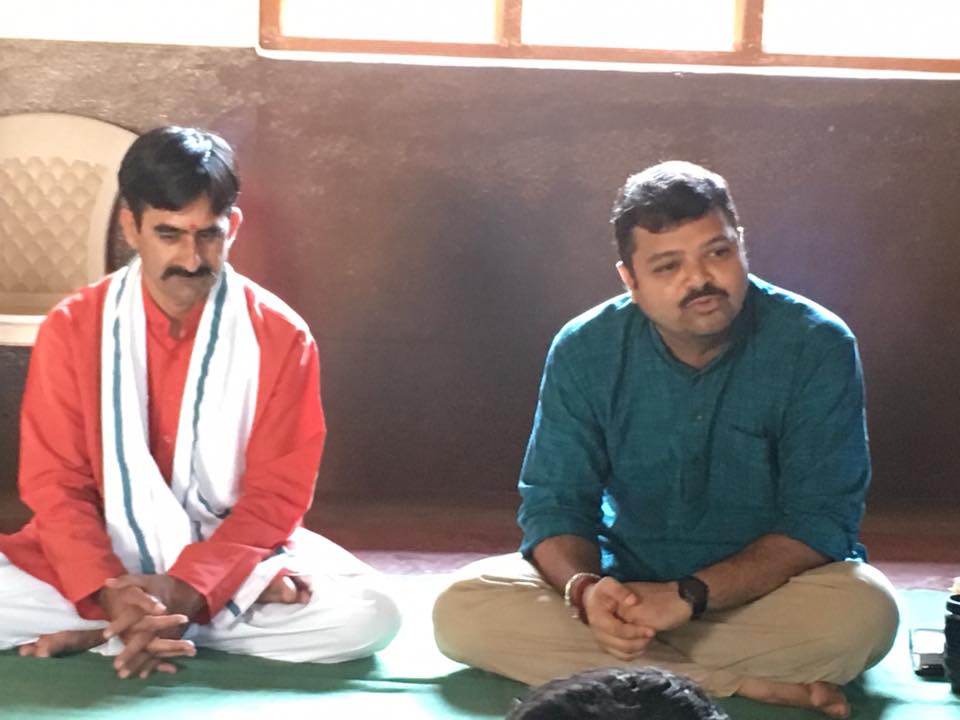 #Happy_Birthday 
ಅತ್ಯಂತ ಪ್ರಖರ, ಪ್ರಖ್ಯಾತ ವಾಗ್ಮಿಗಳು ಹಾಗು ಆತ್ಮೀಯ ಸ್ನೇಹಿತರಾದ ಚಕ್ರವರ್ತಿ ಸೂಲಿಬೆಲೆಯವರಿಗೆ ಹುಟ್ಟು ಹಬ್ಬದ ಹಾರ್ದಿಕ  ಶುಭಾಶಯಗಳು.
 क्रांतिकारी लेखक, स्वदेशी के प्रबल समर्थक, प्रिय भाई चक्रवर्ती सूलीबेले जी को जन्म दिवस की हार्दिक शुभकामनाएं । <a href="/astitvam/">Chakravarty Sulibele</a> <a href="/UshaBhagat16/">Usha Bhagat 🇮🇳राष्ट्रभक्त सोशल-योगीनी।</a>