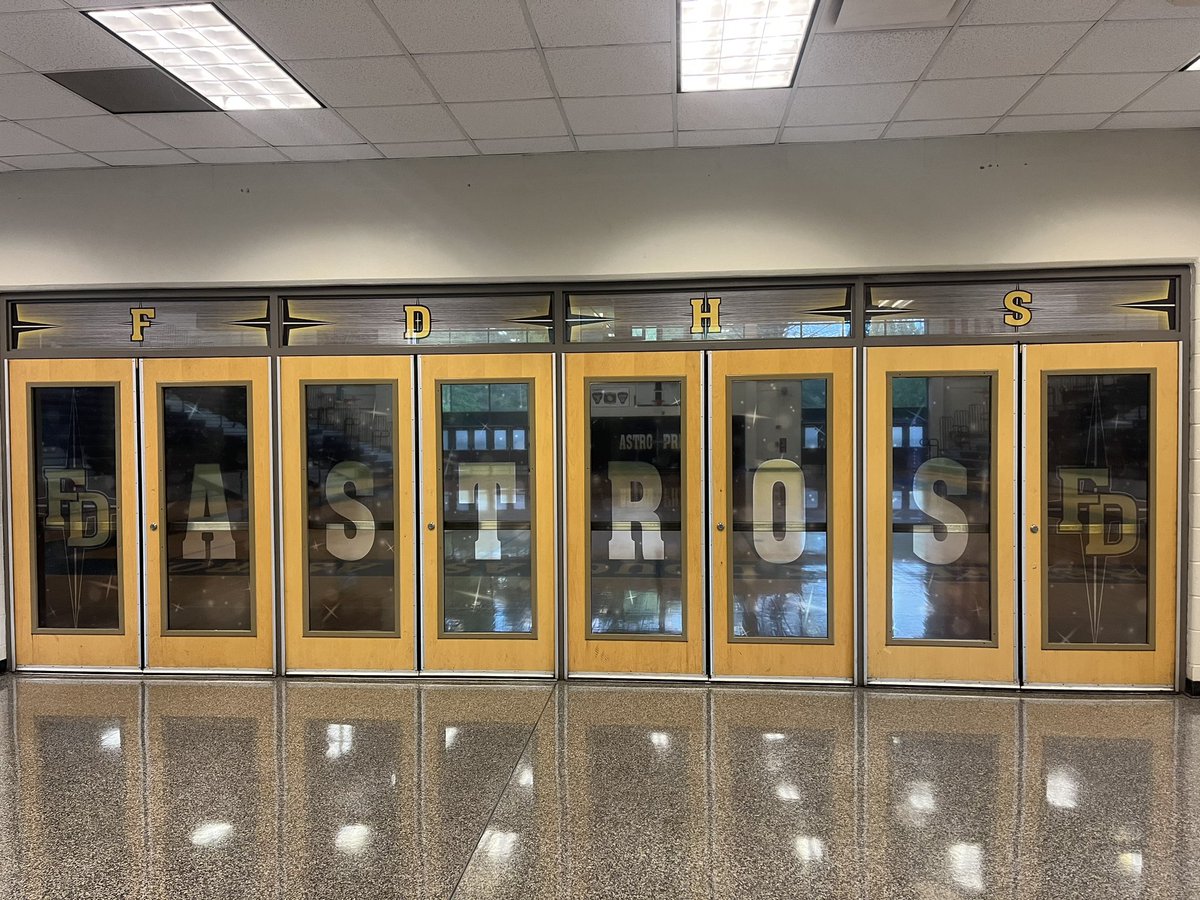 CoachAllen_FDHS's tweet image. Spring break was good to us! The Astro Way! #Alwaysworking #Godisgood #BeGreat. #Astropride #AstroAthletics