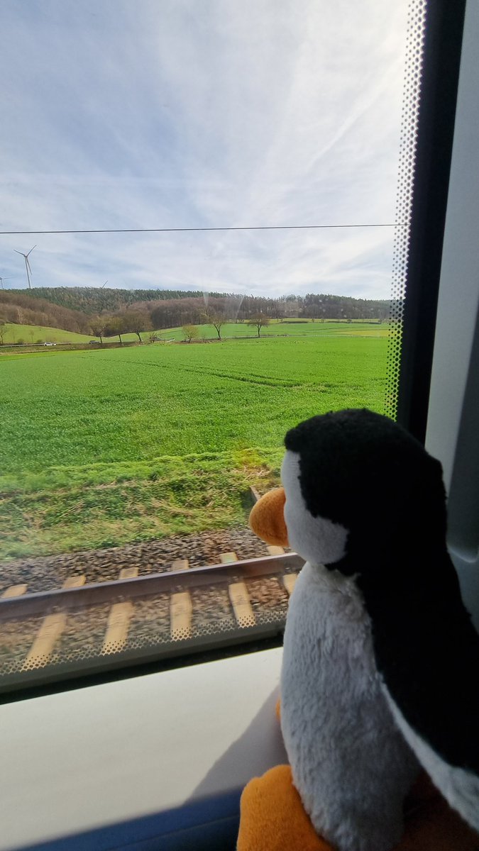 Huuiii.. hier war es lange ruhig.. lag wohl daran, dass ich so aufgeregt war/bin.. Bin nämlich wieder ein Reisepinguin 😊