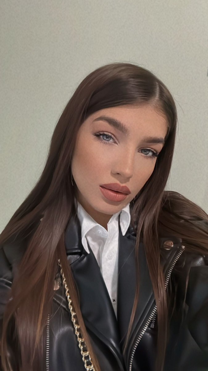 Ova Parslow tweet media