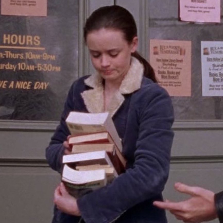 winonaddict's tweet photo. me leaving the book store even tho I already have 32 books on my tbr https://t.co/WOwnlRtvhi