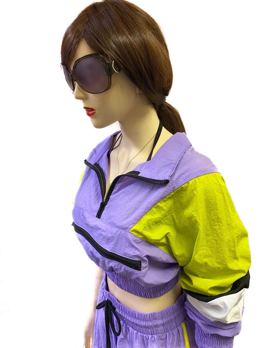 nicemiddle2010's tweet photo. ワイナック　宣伝広告担当のRyoです。
マスクも外してお着替えしました。
どんどん活動的にコロナ前の日常を取り戻そう‼️ https://t.co/Eh3fRW3k1m