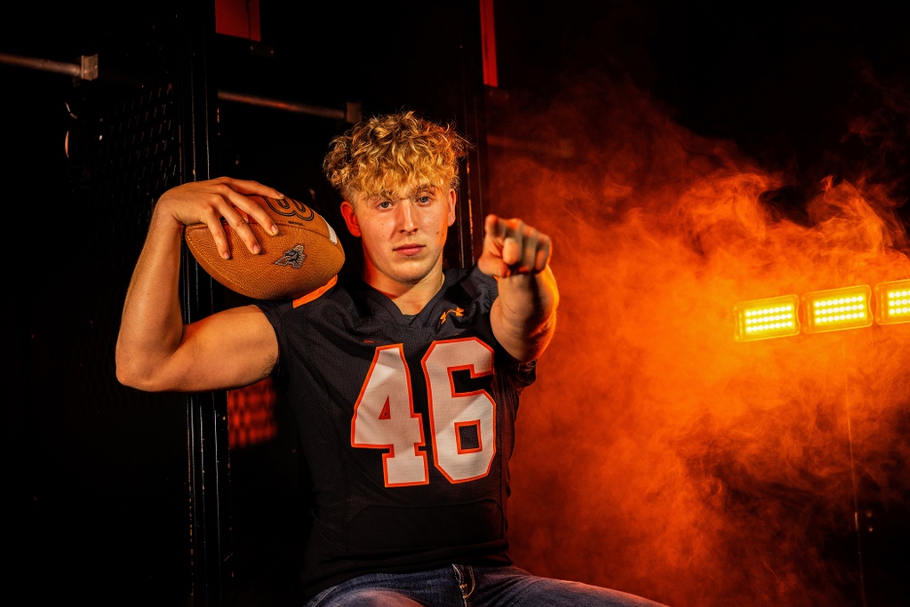 kristinmmoments's tweet image. It’s that time of year again! 🏈 Spring football is here and we're excited to start photographing businesses and athletes for the 2023 Fall football program! 🤩
⁠
#FootballProgram #BearcatNation #AledoProgram #Sportraits #SportsPhotographer #fwphotographer #CanonUSA