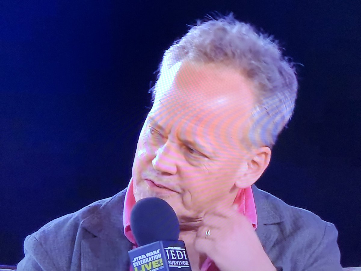 sioconnor's tweet photo. The voice behind the entire Clone Army and the Bad Batch Dee Bradley Baker! RIP Tech 🥲 @deebradleybaker #StarWarsCelebration2023 #thebadbatch #riptech #starwars https://t.co/6hx751z1pP