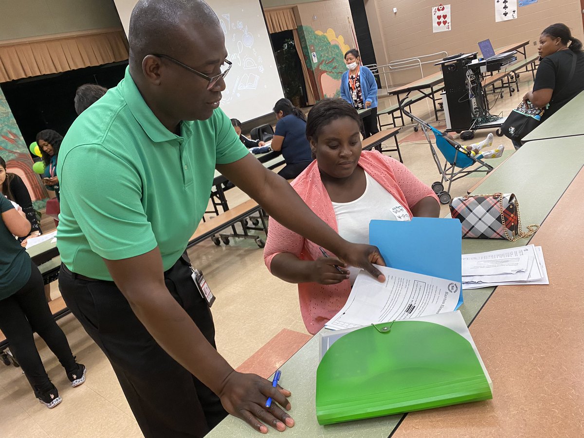 Lekòl Palm Beach tweet media