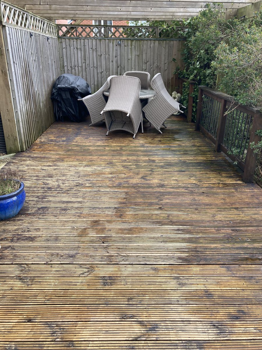 Hockey season just about done so I’ve started my favourite job of the year … not. 

Jet cleaning the decking, let it dry out and then oil, oil, oil. 

Jetting done ✅