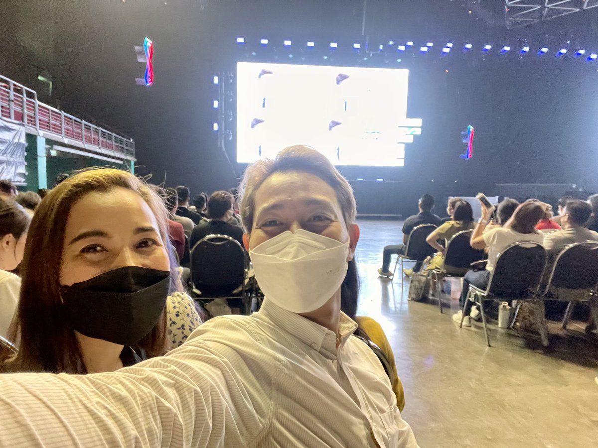 KritchakonT's tweet image. เครือข่ายที่มากมาย เริ่มจากสองนายที่ตั้งใจ ❤️👍

#เราและนาย #BuzzGlobal #Buzzolute #AObusiness