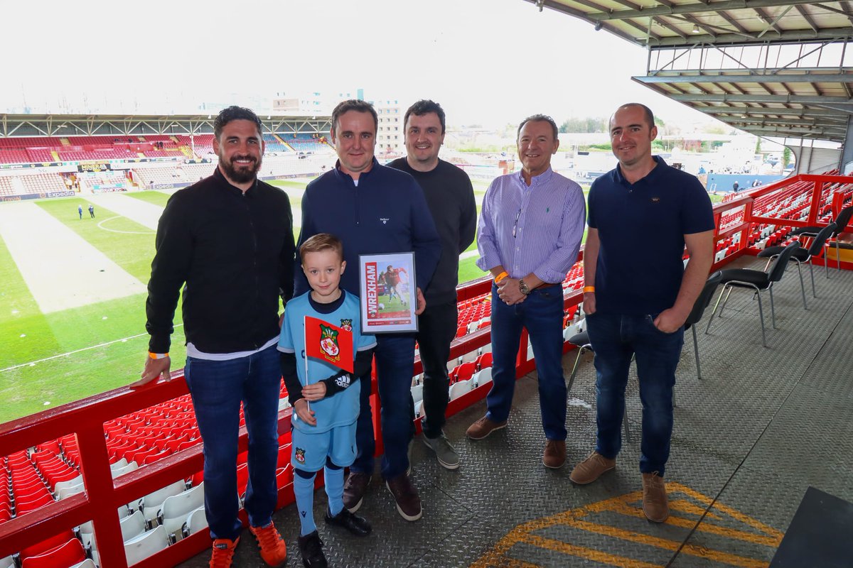 Thanks very much to today's programme sponsor, DC Groundworks 📖

🔴⚪ #WxmAFC