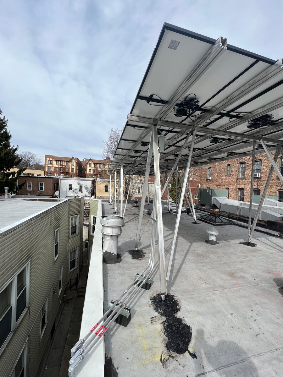 Check out this week's featured project, installed by NYS Essential Power!
U.S. Renewable Solutions Sales Team: Mike Camello and Eric Ledbetter
#solar #projectspotlight #gosolar #cleanenergy