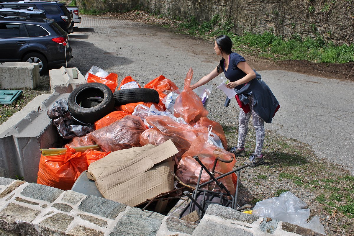 MuskyWatershed's tweet photo. Our 2023 River Clean-Up is coming up this weekend! Please sign up ahead of time so we can ensure there are enough supplies at each site. https://t.co/k25eduDarc https://t.co/q9OiTHSuFm