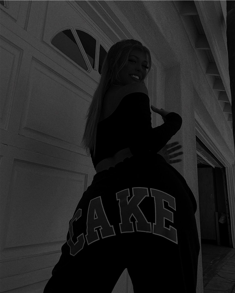 ·  　 * 　　 . 
 　　　 * *  . 

 . 　✵   ⊹   .  ✹  

    “𝐄𝐚𝐭 𝐮𝐩 𝐥𝐨𝐯𝐞.“

   ˚ 　 ✦ 　　  ✺  　
 · ˚  　　　　　　✵   ˚  ✵