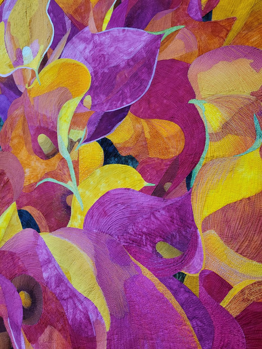 Come visit the museum and explore quilts inspired by nature as interpreted by quilters from Chile Quilting & TASO (TExtile Artists of SE Ohio)

'Calas de Valdivia/ Calla Lilies from Valdivia' by Pilar Donoso

#quilt #quilting #flowers #art #quiltart #nationalquiltmuseum