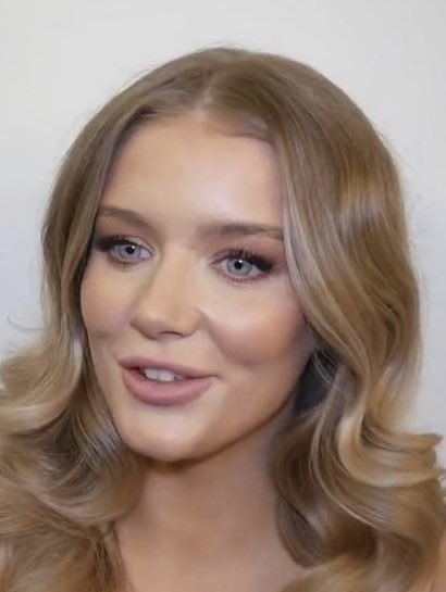 I knew @amberrodonnell had a lookalike but couldn&rsquo;t quite put my finger on it&hellip; https://t.co/RJoflnBj<a class="tags" target="_blank" title="On Twitter" href="/?out=eyJ0eXAiOiJKV1QiLCJhbGciOiJIUzUxMiJ9.eyJpYXQiOjE3MjA2NTcyMzYsImlzcyI6InR3cG9ybnN0YXJzLmNvbSIsIm5iZiI6MTcyMDY1NzIzNiwiZXhwIjoxNzUyMTkzMjM2LCJyZWRpcmVjdF91cmwiOiJodHRwczovL3R3aXR0ZXIuY29tL2FtYmVycm9kb25uZWxsIn0.QjMZCWqnhmXs_sxLcbgSab35-LykSZts3sJIYqhuhHpMDO6gHOkhQp3DKSnOuWIhoer9MjOW6qKxIDiRTDXIDw">@amberrodonnell</a>