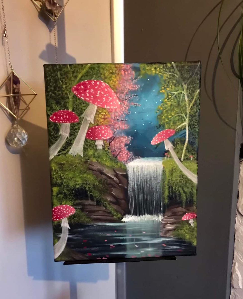 KateNFTart's tweet photo. Sold some mushroom canvas I've been making
Im going to be making more if anyone is interested. I can take request for specific colours 🙂 🍄 🌳 💧❤️ 

They are A4  8.3 x 11.7 inches https://t.co/sFIGRiMiRn