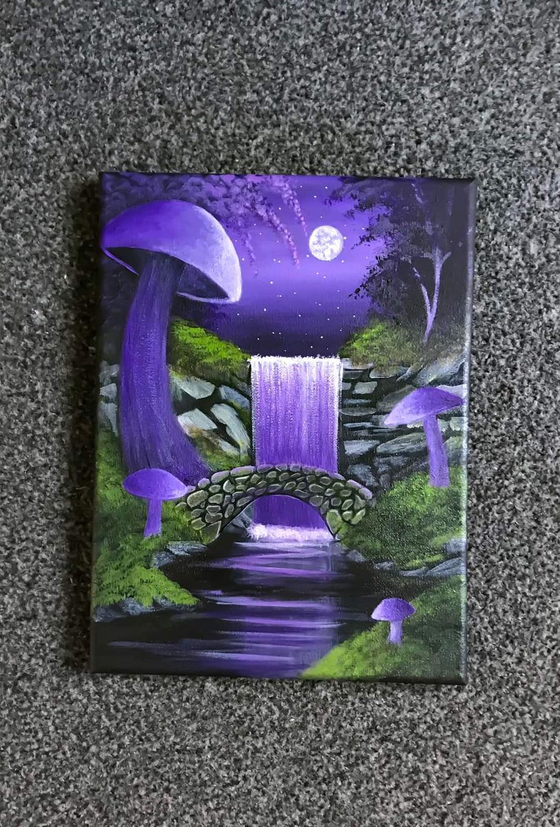 Sold some mushroom canvas I've been making
Im going to be making more if anyone is interested. I can take request for specific colours 🙂 🍄 🌳 💧❤️ 

They are A4  8.3 x 11.7 inches