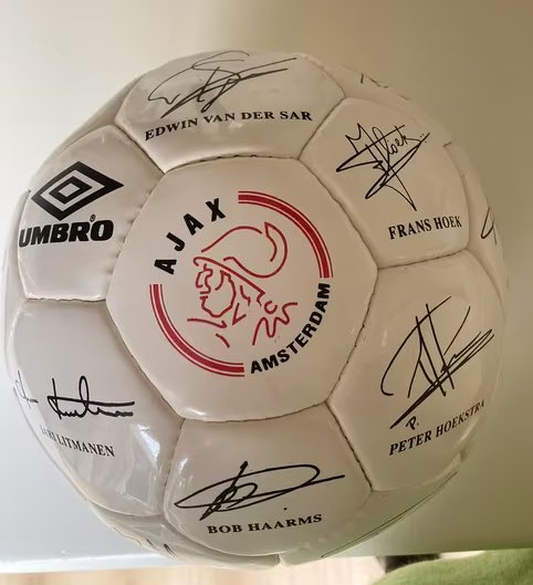 pakschaal's tweet photo. Wie had er ook een ‘Ajax Rekening’ ? 🙋‍♂️ https://t.co/x4IewjvJup
