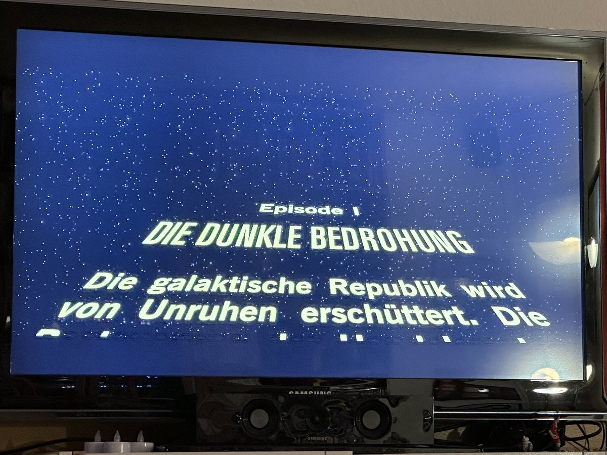 Meine Tochter hat mich gefragt ob wir #StarWars schauen können. #ProudFather #ParentingDoneRight #thephantommenace #diedunklebedrohung #episode1