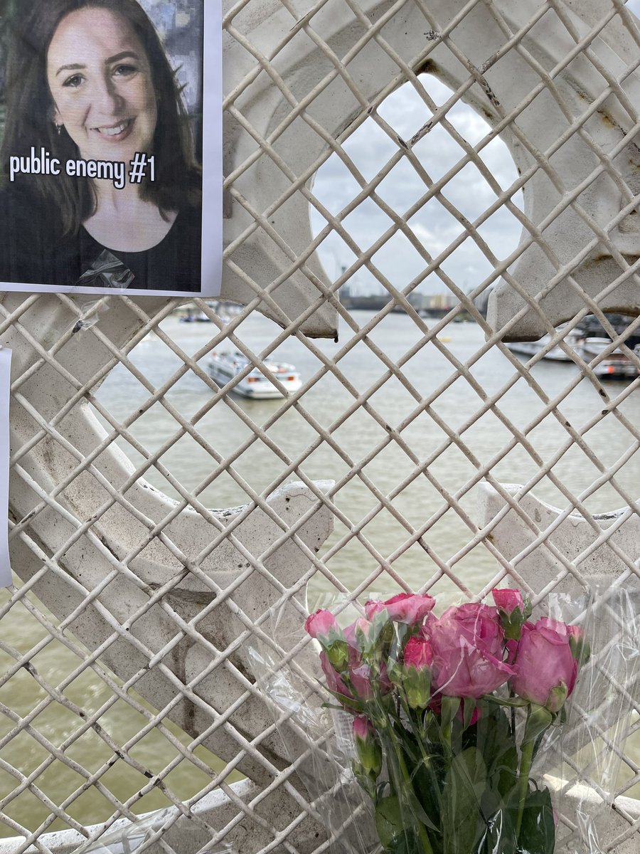 vipolastri's tweet photo. Some memorial pics 💗 https://t.co/LVCPCxmKYY