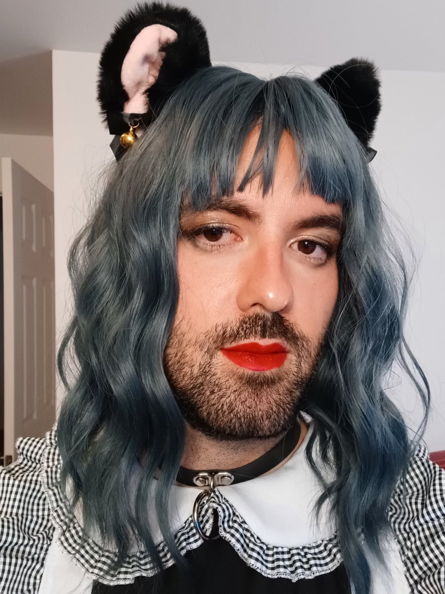 Thank you all so much for the love and support you've shown me during the maid stream.  We didn't quite reach our goals but you were all so incredibly nice and i had a lovely time 🥰

Maybe we will see Ella again in the future!