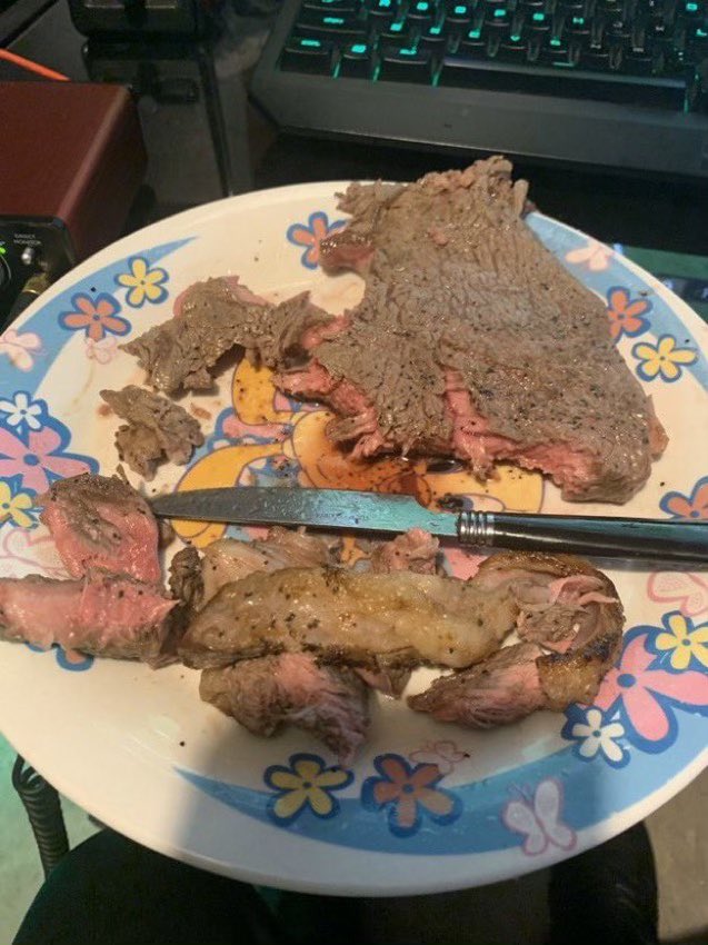 vic bucks tweet media