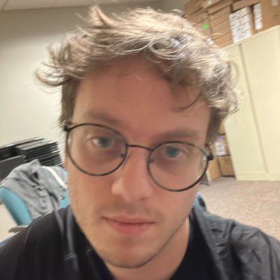 oooakesss's tweet photo. #NewProfilePic https://t.co/joVXpOC47n