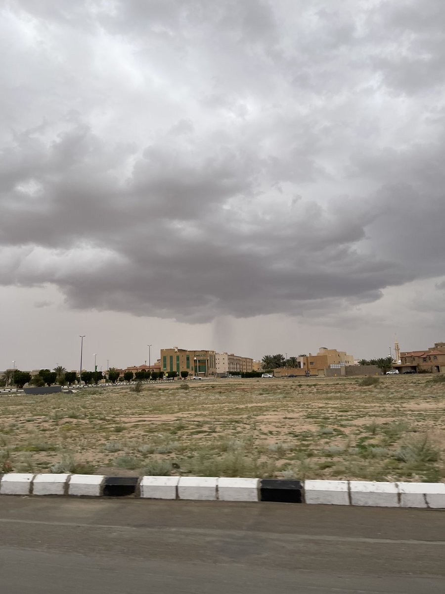 #ليله_القدر.. اللهم جبراً يداوي خواطرنا..🤲🏻🤍🌧️#الرس