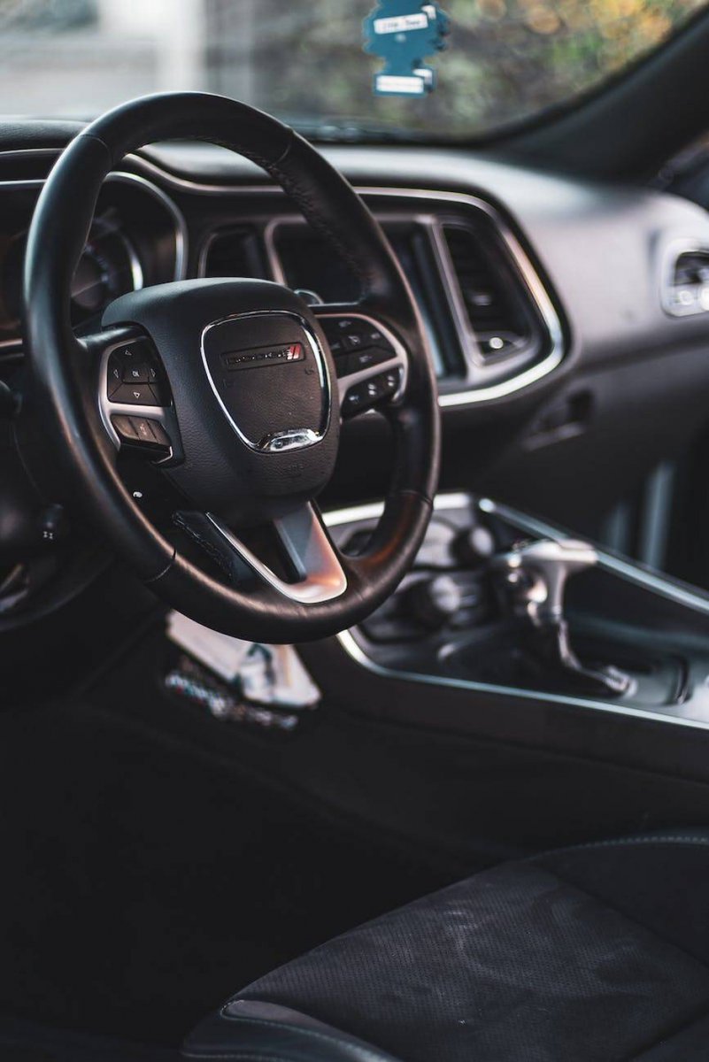 Chrisbae04's tweet photo. Like and share if you think it`s fantastic! 

#Car #Vehicle #Steeringwheel #Plant #Speedometer #Automotivedesign #Automotivelighting #Motorvehicle #Personalluxurycar #Vehicledoor

https://t.co/qU8nNgZAwb https://t.co/Q24FAPlO2d