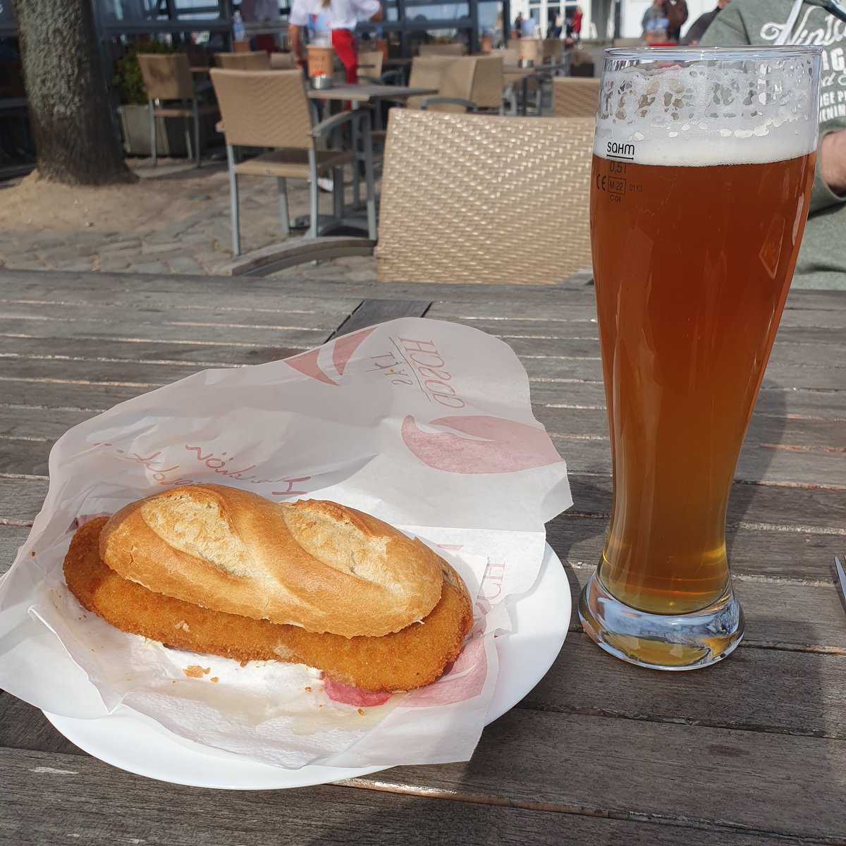 Malut75's tweet photo. Geocaching im hohen Norden, inkl. Belohnung #geocaching https://t.co/TFKr12Hsqa