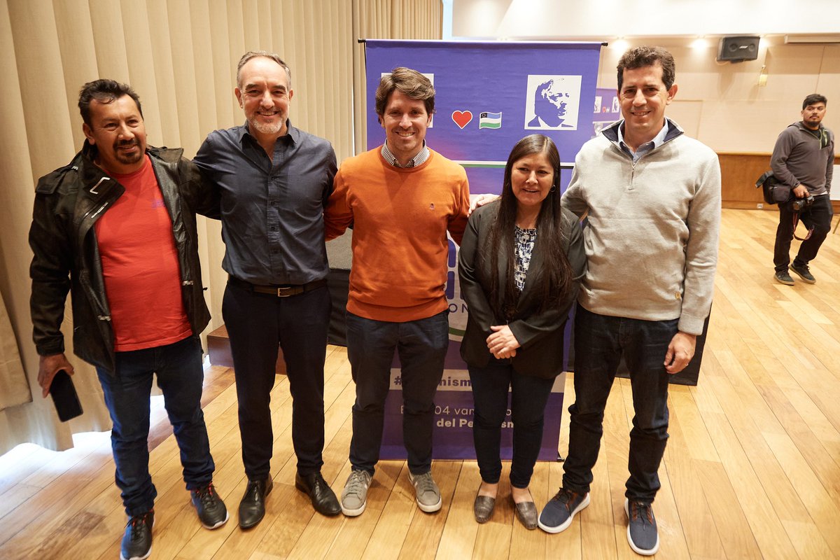 En Río Negro compartimos un encuentro de la militancia y conversamos de las necesidades, de los desafíos y del enorme potencial que tiene la provincia para generar trabajo, desarrollo y oportunidades para todos y todas. Sigamos militando una Argentina federal, justa e inclusiva!