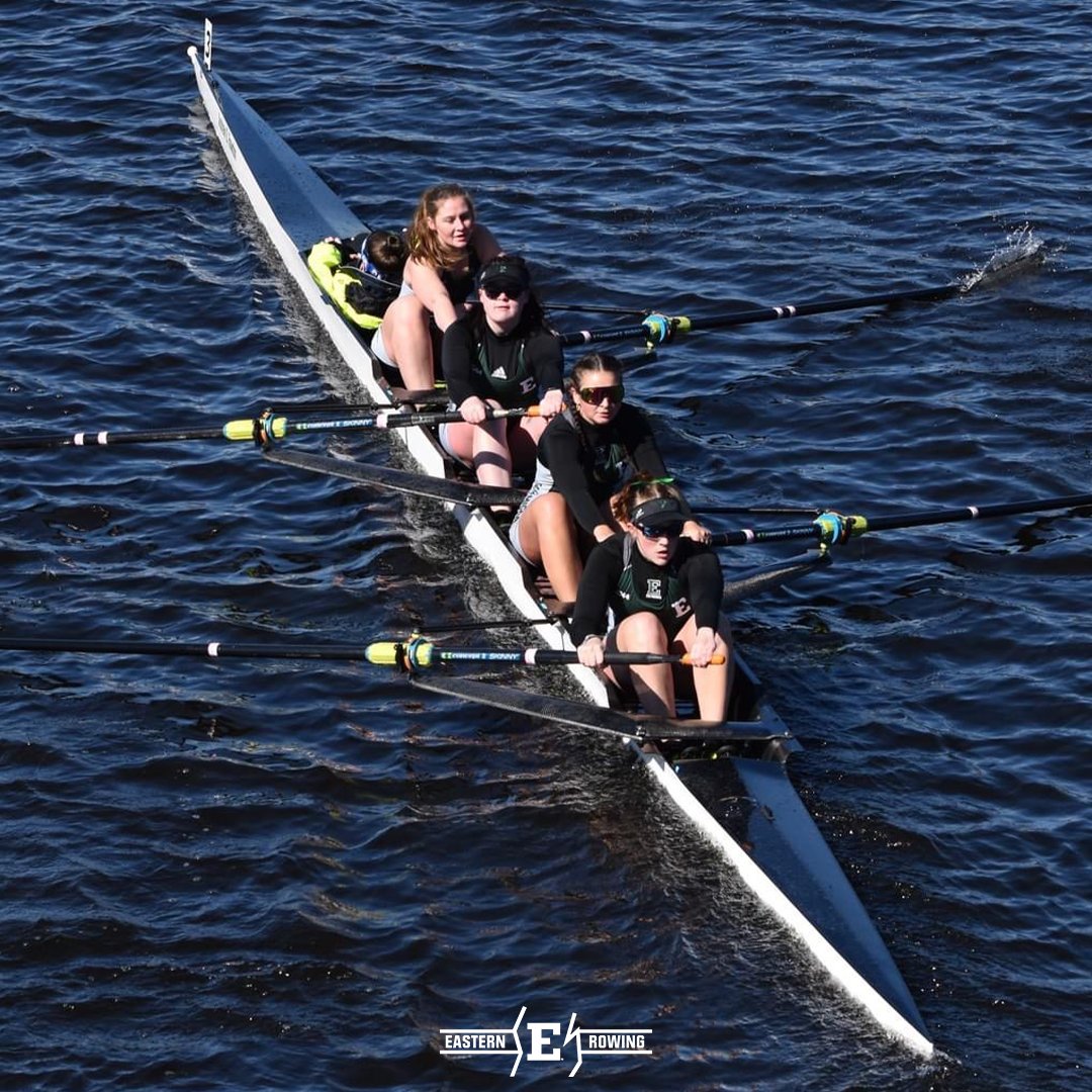 EMURowing's tweet photo. 𝐑𝐀𝐂𝐄 𝐃𝐀𝐘 𝐅𝐋𝐈𝐂𝐊𝐒 📸🚣‍♀️

#EMUEagles | #HoldTheRope https://t.co/xEspltkzzq