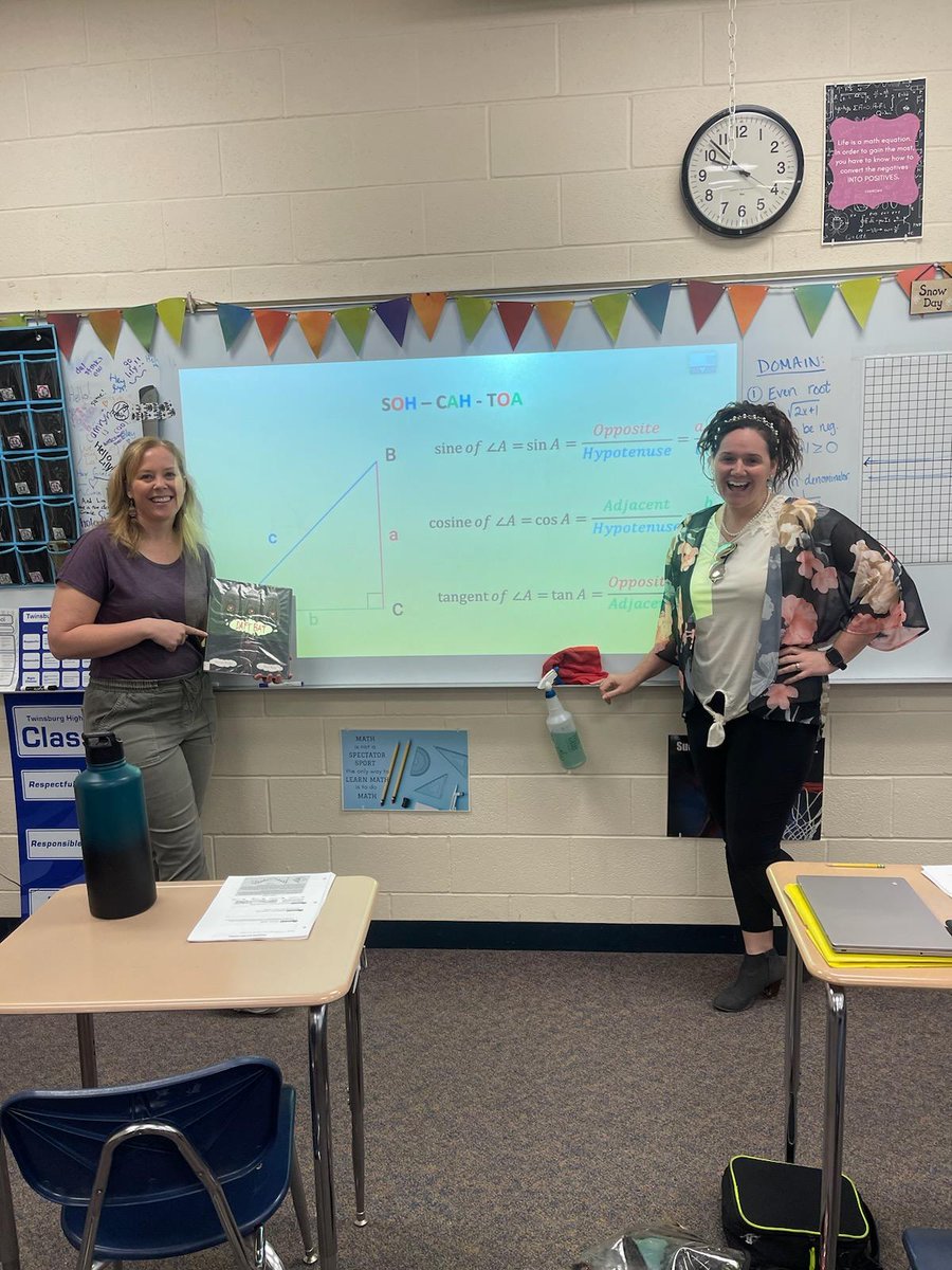 THSCarder's tweet image. Wonderful opportunity to use a picture book to teach intro to trig concepts this morning! Thanks @hsmathalicious for letting me visit your class! 
#literacy #secondarymath #geometry